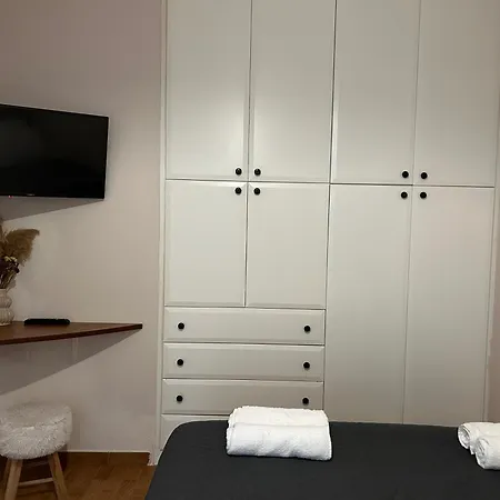 Urban Agios Dimitrios Apartment